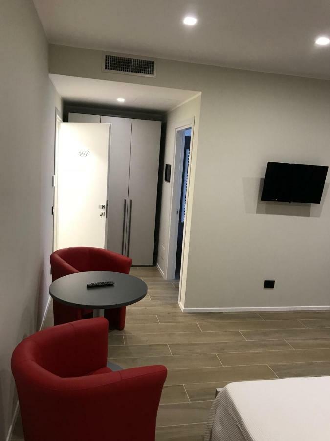 Roma Rooms Анкона Екстер'єр фото