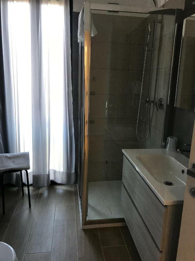 Roma Rooms Анкона Екстер'єр фото